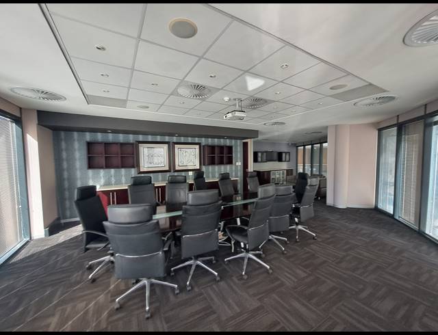 449M² OFFICE FOR SALE IN MELROSE ARCH